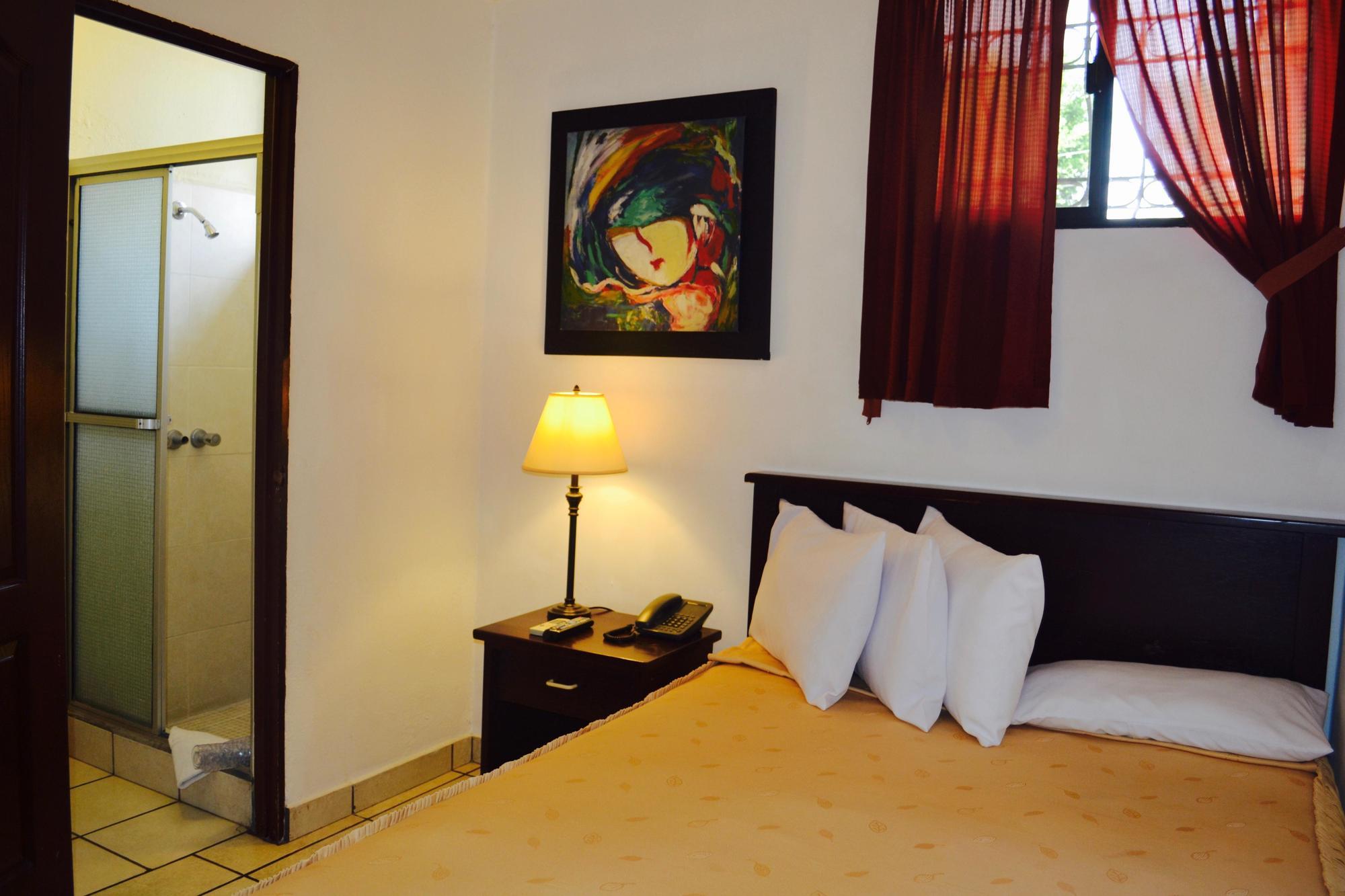 Morrison Hotel San Salvador Esterno foto
